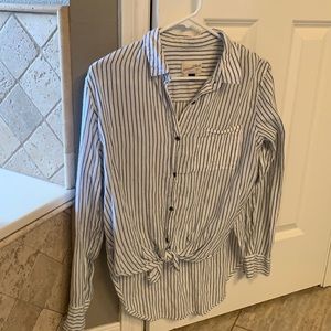 Hi/Low Button Up Blouse